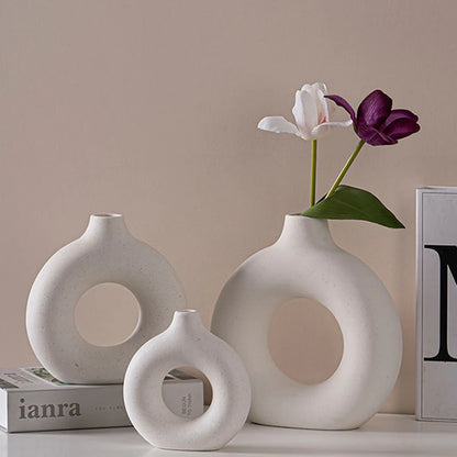 Nordic Circular Hollow Ceramic Vase