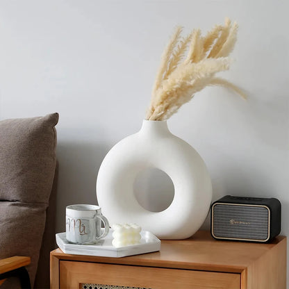 Nordic Circular Hollow Ceramic Vase