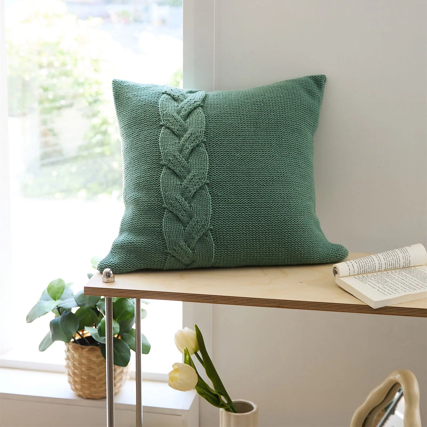 REGINA Brand Nordic Twist Design Pillow Case
