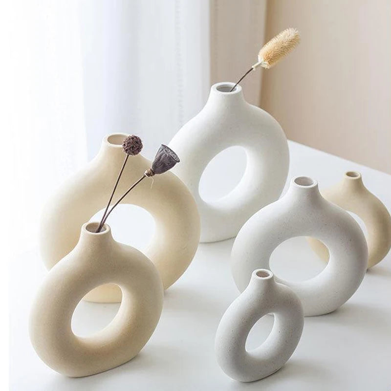 Nordic Circular Hollow Ceramic Vase