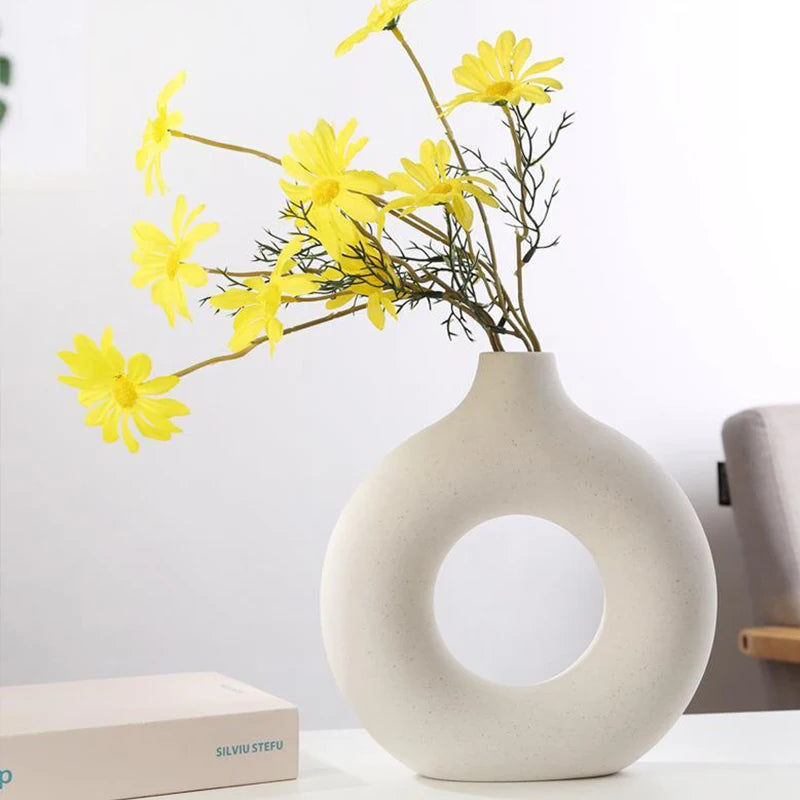 Nordic Circular Hollow Ceramic Vase